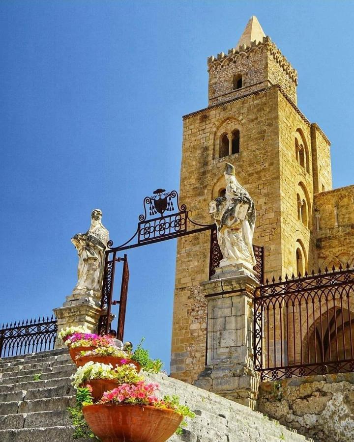 Familyholidays La Finestra Di Fronte 체팔루 외부 사진