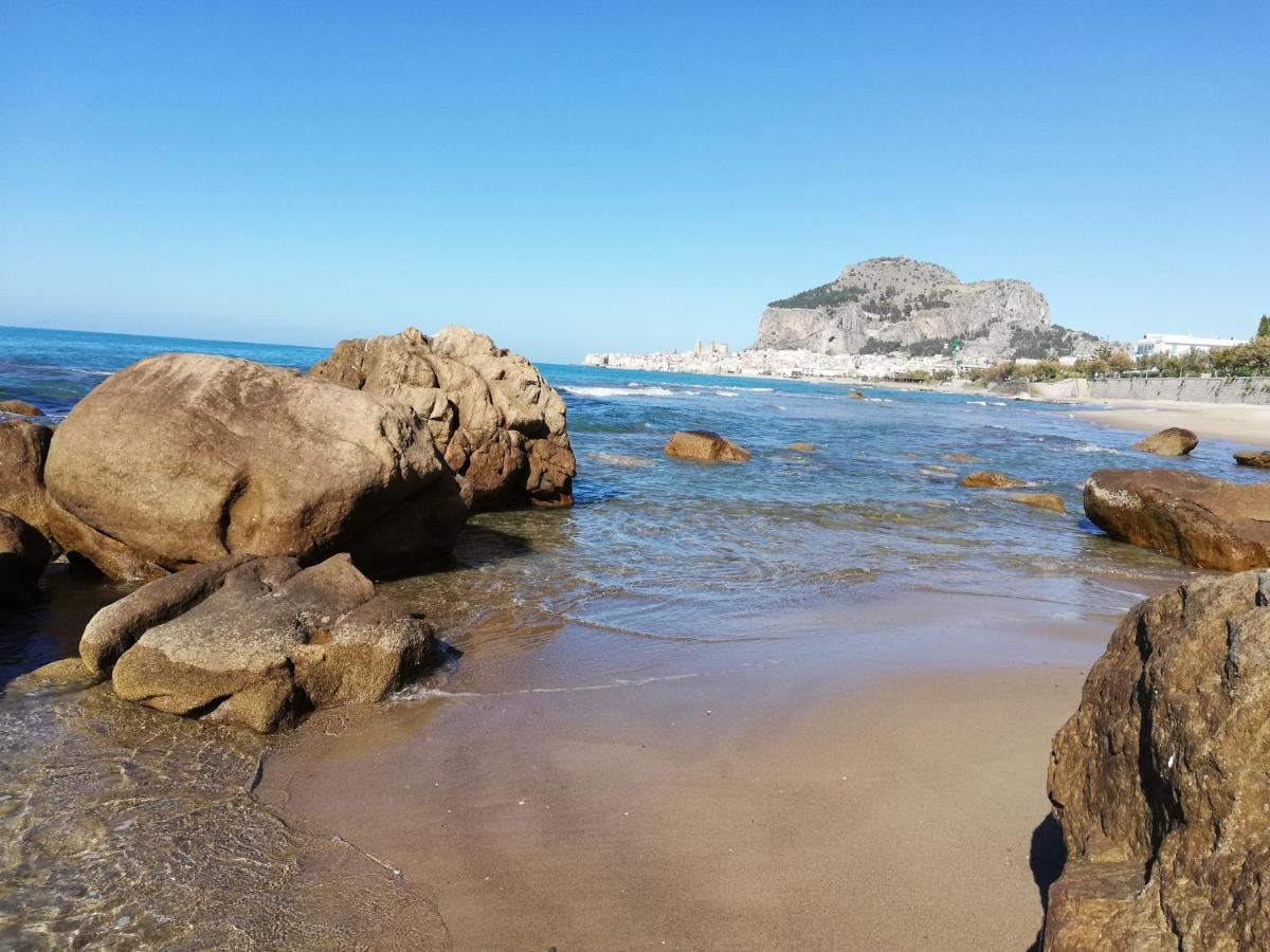 Familyholidays La Finestra Di Fronte 체팔루 외부 사진