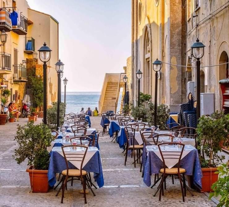 Familyholidays La Finestra Di Fronte 체팔루 외부 사진