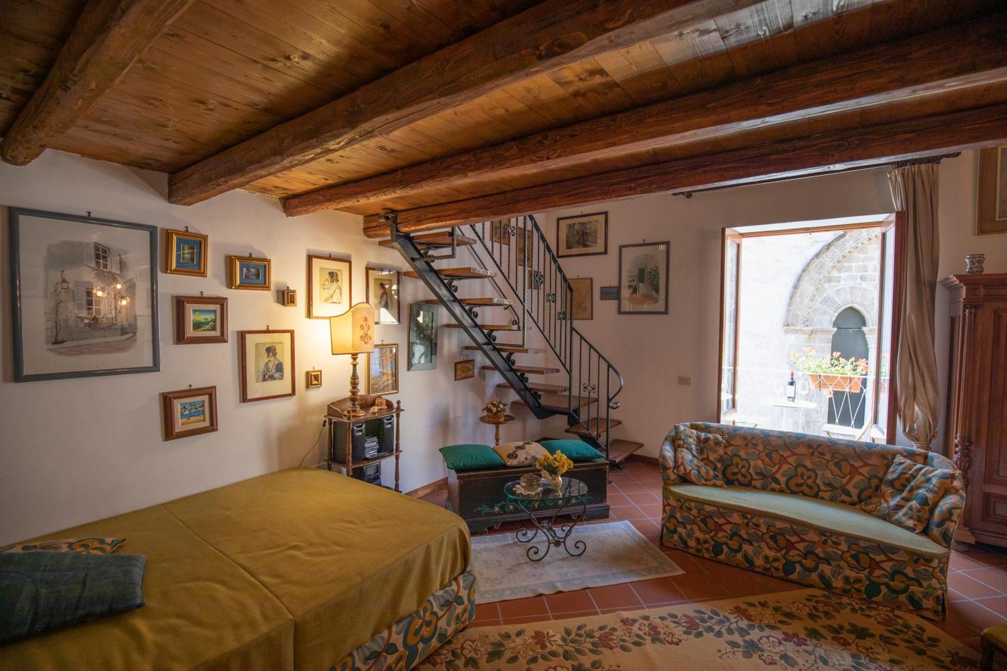 Familyholidays La Finestra Di Fronte 체팔루 외부 사진